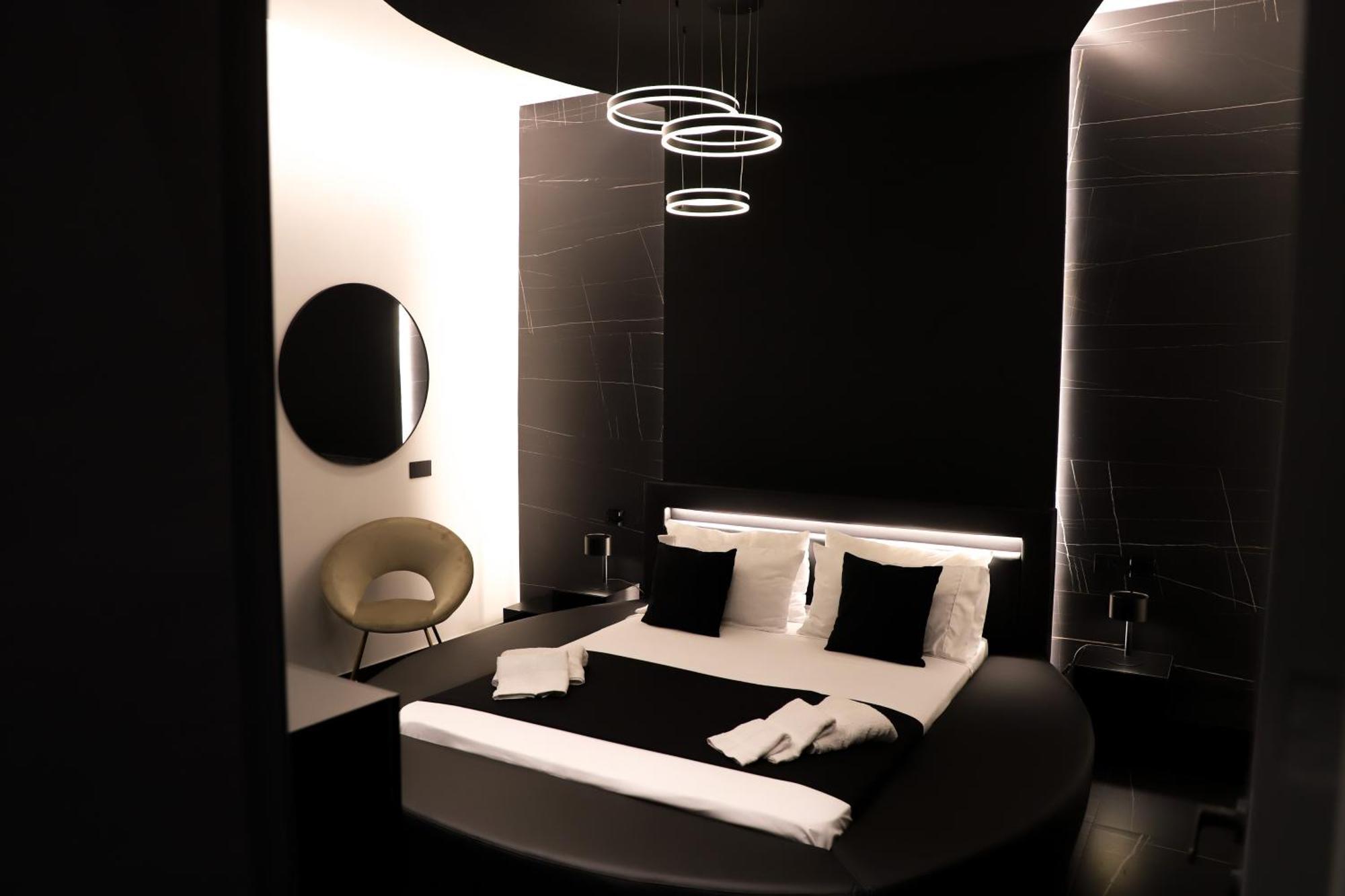 115 Luxury - Privitera *